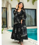 gown three piece